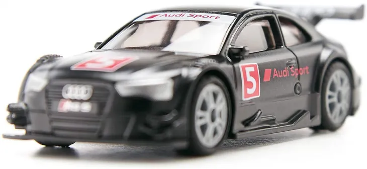 siku-samochod-audi-rs5-racing-bohater-brak