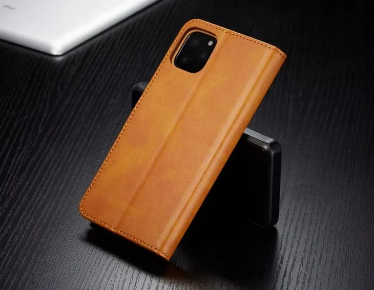 etui-z-klapka-bizon-case-do-iphone-11-pro-max-material-tworzywo-sztuczne