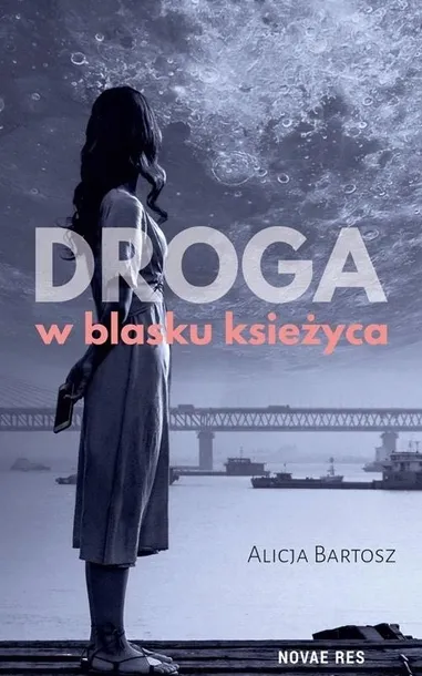 droga-w-blasku-ksiezyca