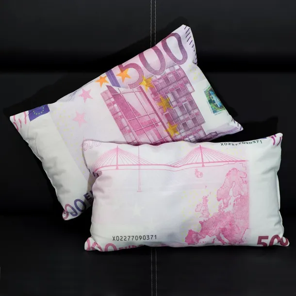 poduszka-500-eur-model-eur