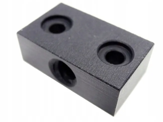 blok-nakretka-do-sruby-acme-8mm