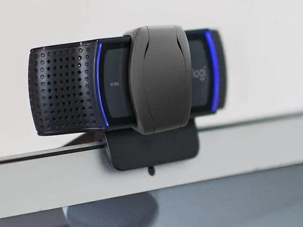 kamera-internetowa-logitech-c920s-hd-pro-15-mp-megapiksele-15-mp