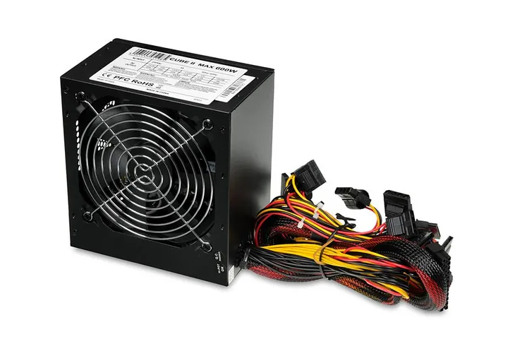 zasilacz-i-box-cube-ii-600w-kod-producenta-zic2600w12cmfa