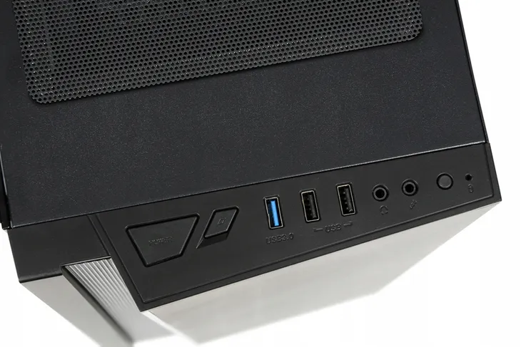obudowa-i-box-wizard-4-gaming-standard-plyty-glownej-atx