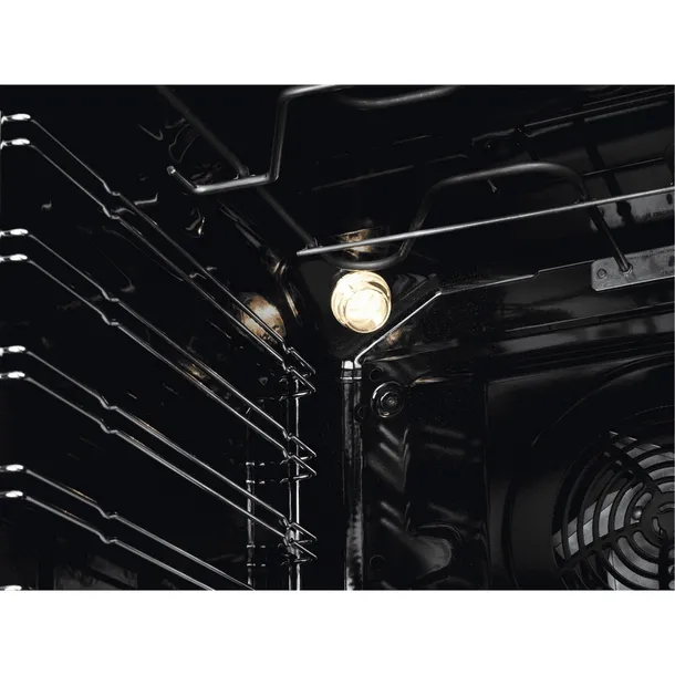 piekarnik-elektryczny-electrolux-eof3h40x-otwieranie-drzwi-do-dolu