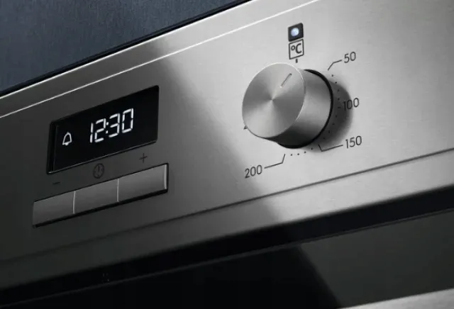 piekarnik-electrolux-eof3h50bx-model-eof3h50bx