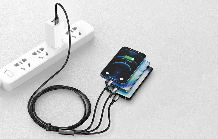kabel-usb-3w1-baseus-tungsten-gold-usb-do-micro-usb-usb-c-lightning-3-zlacza-usb-usb-typ-c-microusb-lightning-stan-nowy