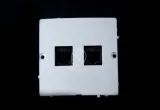 simon-basic-gniazdo-komputerowe-rj45-pod-5e-biale-liczba-gniazdek-2