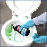 bref-power-active-ocean-zel-do-wc-700-ml-opakowanie-plastikowa-butelka
