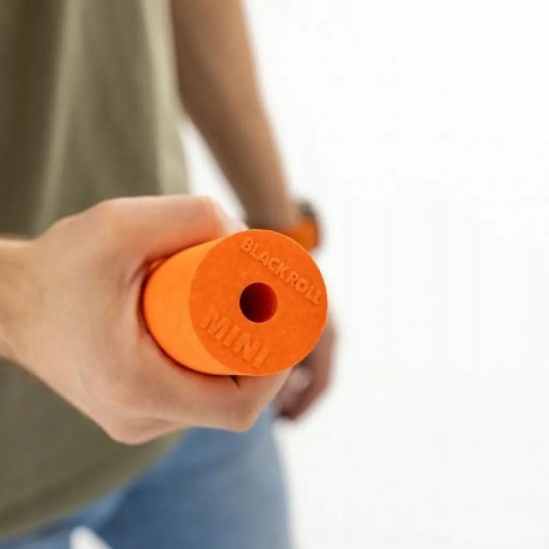 roller-do-masazu-stop-blackroll-walek-mini-15cm