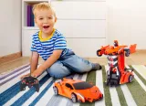 auto-robot-transformujacy-samochod-na-pilota-stan-nowy