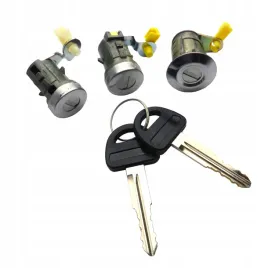 suzuki-grand-vitara-zestaw-zamkow-wklad-przodtyl