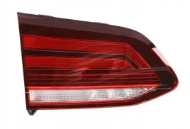 volkswagen-golf-vii-kombi-lampa-tylna-wewnetrzna-l