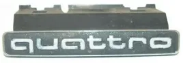 audi-napis-quattro-nowy-logo-znaczek