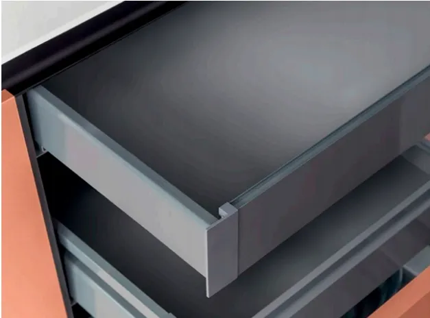 panel-front-hafele-matrix-wewnetrzny-bialy-glebokosc-mebla-1-cm