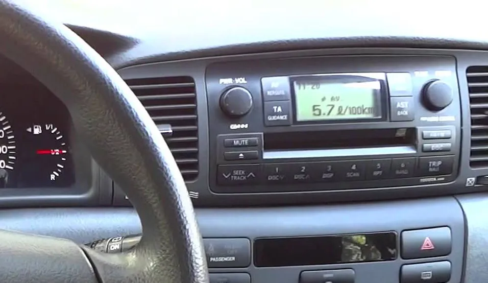 radio-nawigacja-toyota-corolla-e12-2001-07-android-stan-nowy
