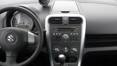 radionawigacja-gps-suzuki-splash-2008-14-android-model-inny