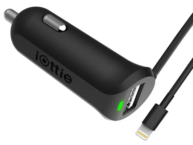 ladowarka-samochodowa-iottie-rapidvolt-mini-lightning-iphone