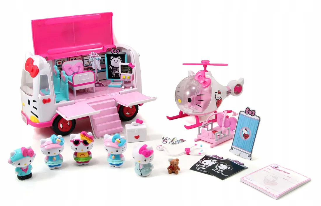 hello-kitty-ambulans-ratunkowy