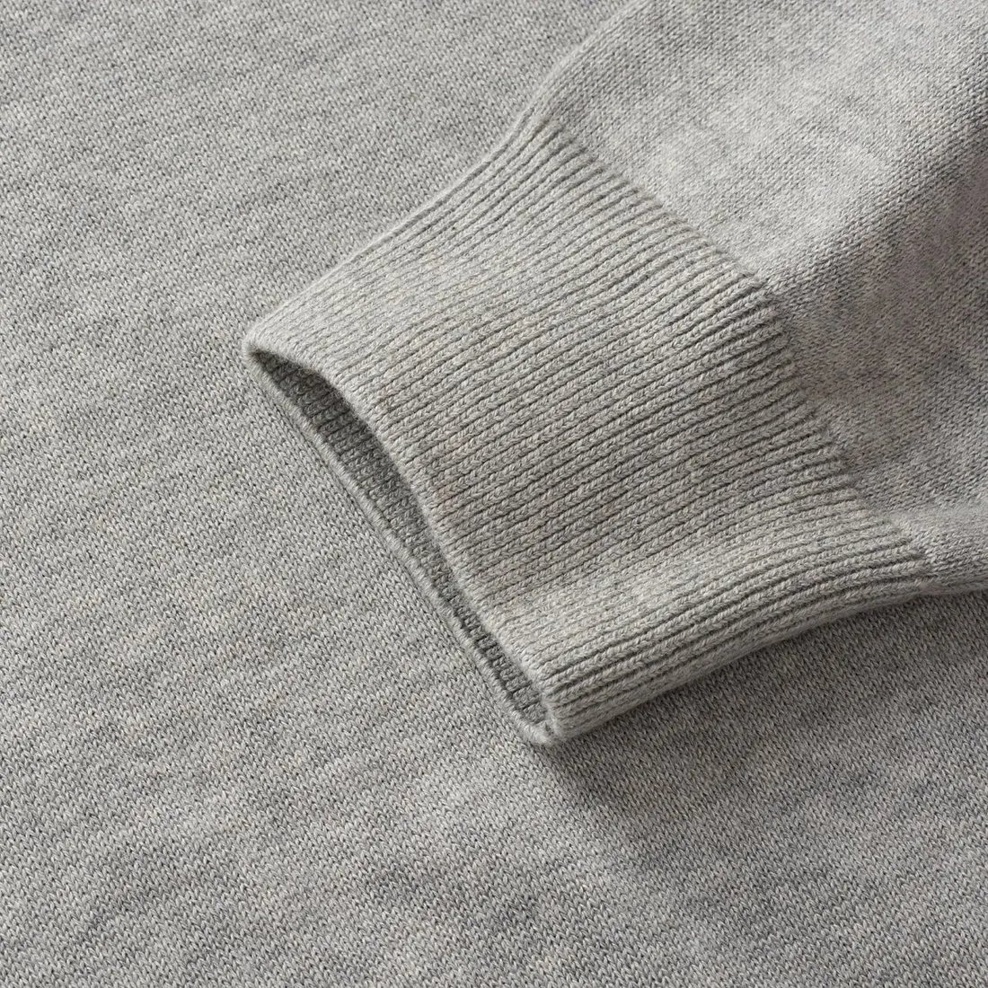 lacoste-sweter-meski-szary-l