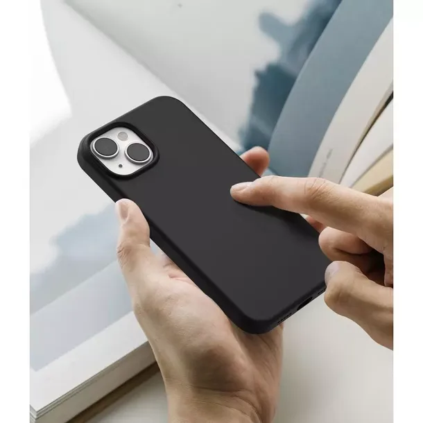 etui-ringke-silicone-do-apple-iphone-14-plus-black