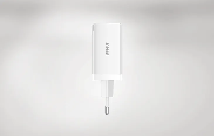 ladowarka-sieciowa-baseus-gan5-pro-2xusb-c-usb-65w-biala-stan-nowy-prad-wyjsciowy-3000-ma