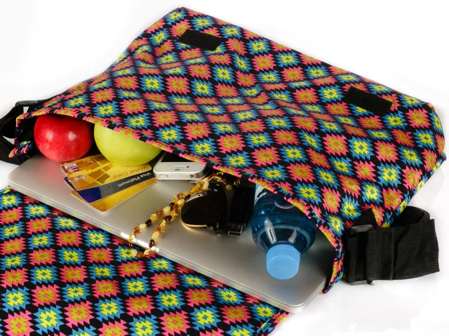 materialowa-torba-laptopa-15-loren-kolor-okuc-inny