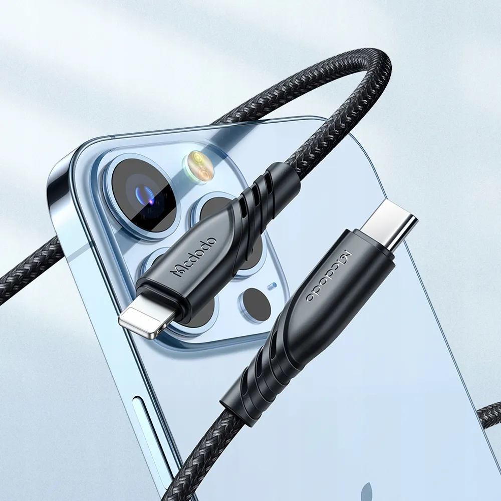 mcdodo-ladowarka-usb-usb-c-20w-kabel-do-iphone-stan-nowy