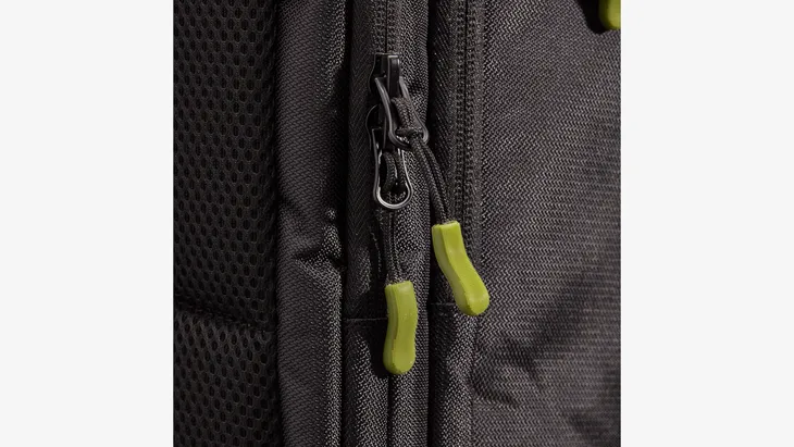 plecak-wilson-blade-super-tour-backpack-stan-nowy-cechy-regulowane-szelki