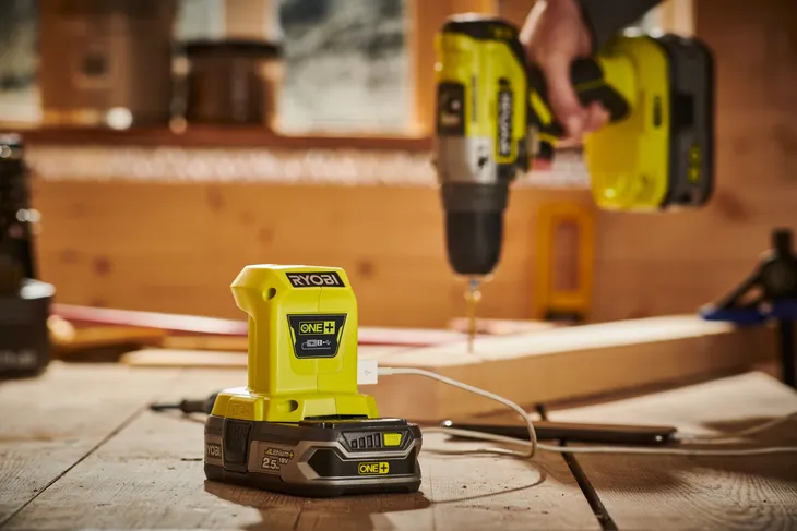 ryobi-ladowarka-usb-5v-ryobi-one-r18usb-0-stan-nowy-waga-z-opakowaniem-0-1-kg