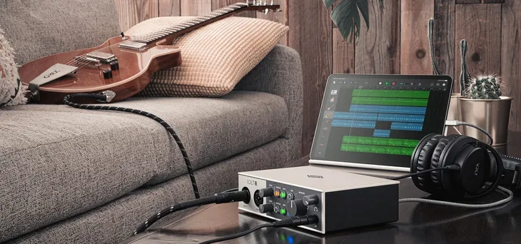 zestaw-do-nagrywania-universal-audio-volt-2-studio-waga-z-opakowaniem-1-kg