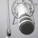 mikrofon-dynamiczny-usb-rode-podcaster-bialy-stan-nowy-marka-rode