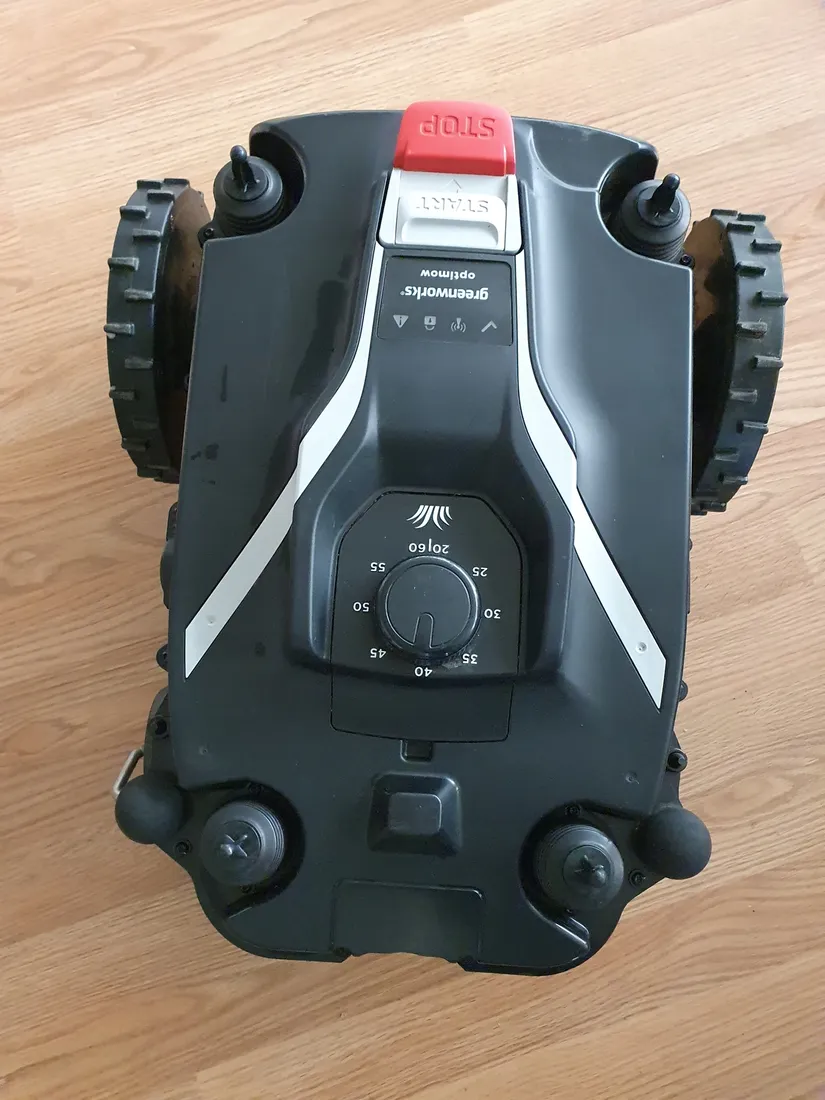 robot-koszacy-greenworks-optimow-10-stan-nowy