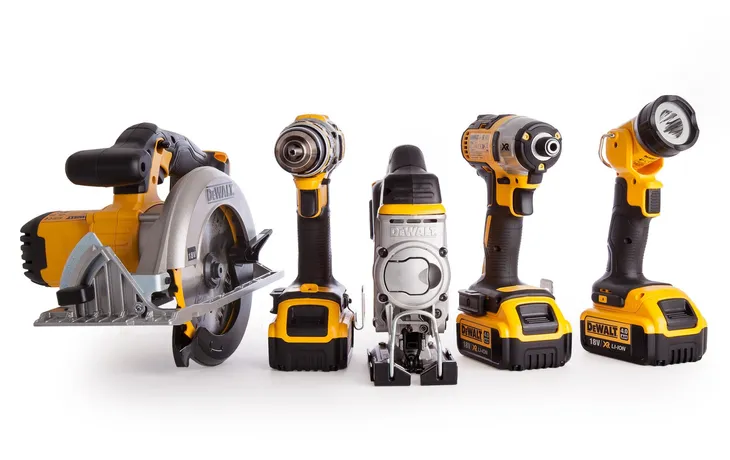 dewalt-dck550m3t-dcd795-dcf886-dcs391-dcs331-3x40ah-stan-nowy