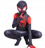 stroj-czarny-spiderman-110-116-stan-nowy