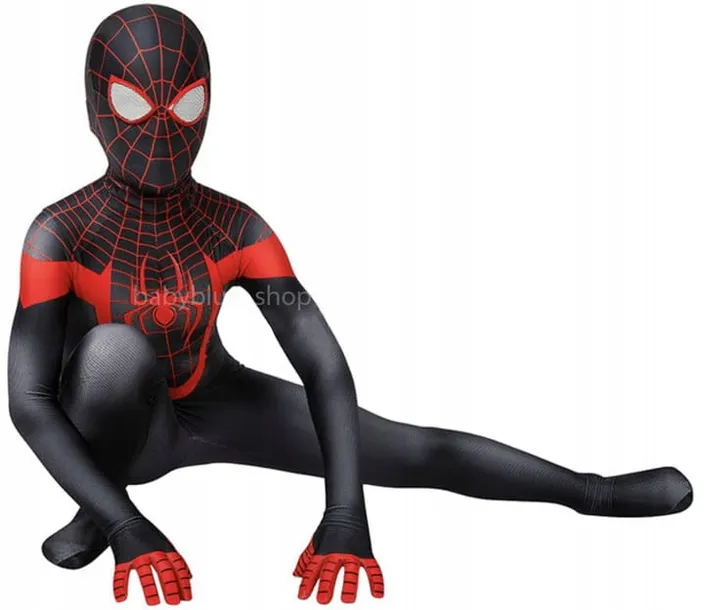 stroj-czarny-spiderman-110-116-waga-z-opakowaniem-0-5-kg