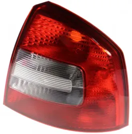 skoda-octavia-ii-liftback-08-13-lampa-tylna-prawa