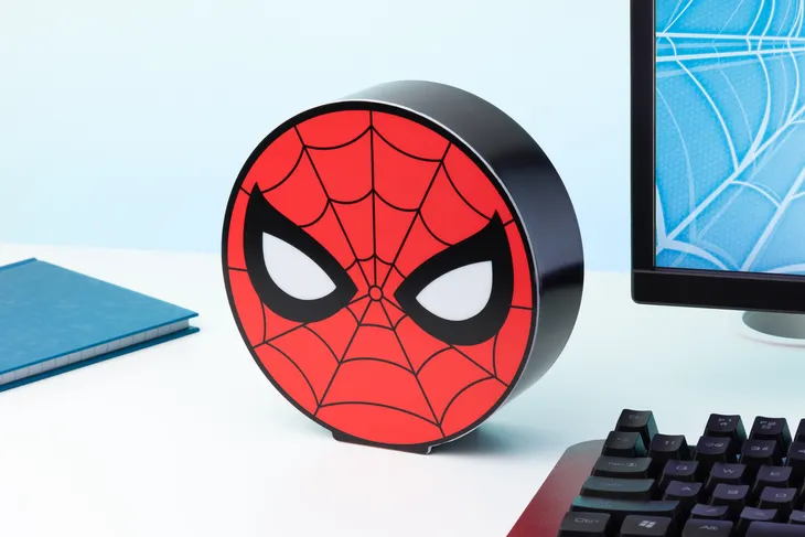 llampka-marvel-spiderman-box-wysokosc-16-cm-stan-nowy