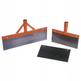 skrobaczka-do-podlogi-30-cm-kerbl-stan-nowy