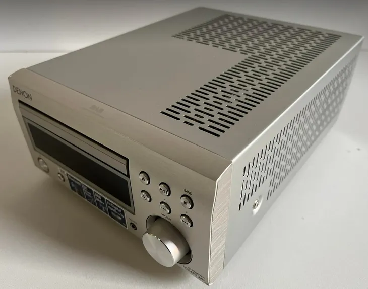 amplituner-stereo-denon-rcd-m41dab-bluetooth-cd-fm-komunikacja-bluetooth
