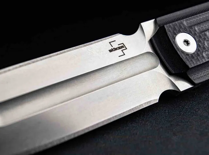 noz-boker-plus-omerta