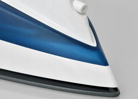 zelazko-parowe-eldom-da28c-sonata-ceramiczne-2200w-model-da28c