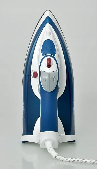 zelazko-parowe-eldom-da28c-sonata-ceramiczne-2200w