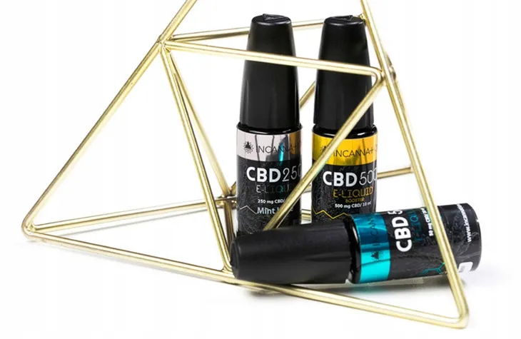olejek-cbd-e-liquid-blunt-25percent-10ml-cbd-liquid-rodzaj-olejek-konopny-cbd