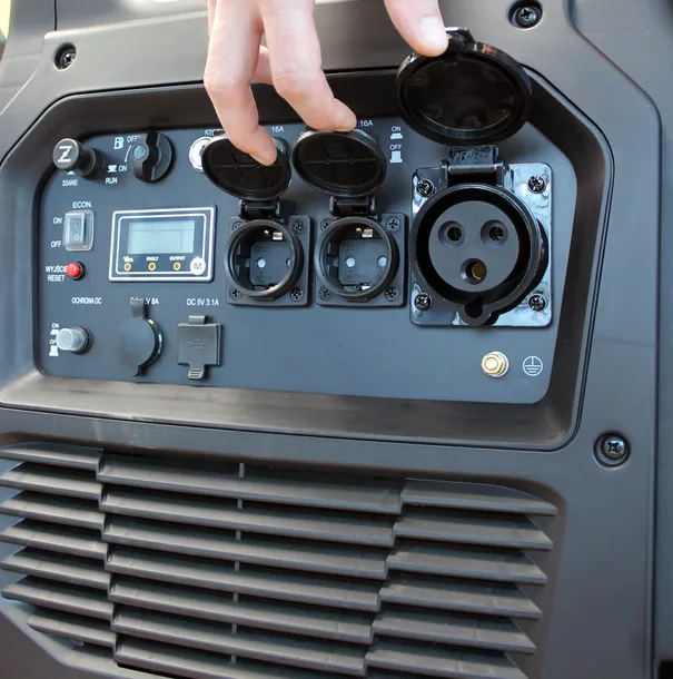 generator-agregat-inwertorowy-77-kw-e-start-pilot-pradotworczy-pradu-kola-stan-nowy