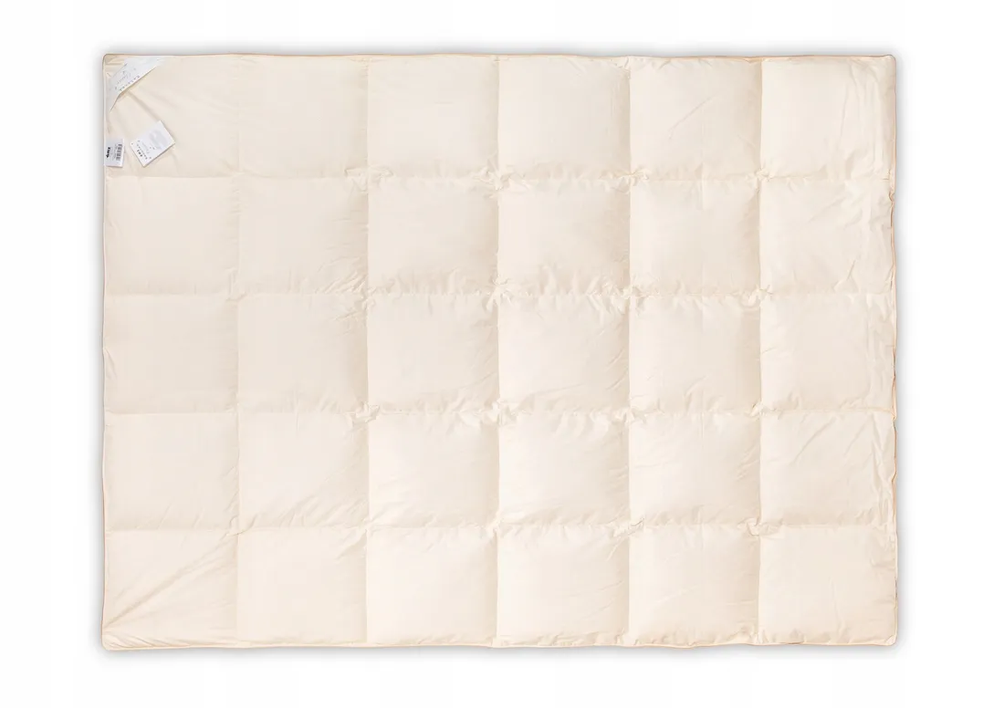 koldra-caloroczna-amz-krem-basic-200x220