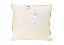 poduszka-do-sypialni-amz-krem-basic-70x80