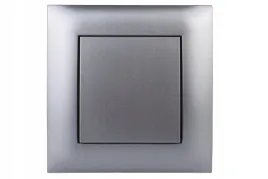 odkurzacz-gniazdo-ssace-slim-srebrne-4751