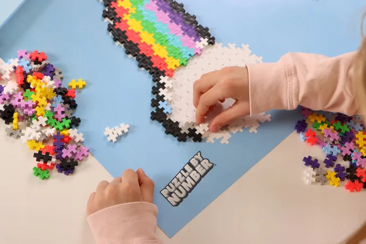 puzzle-by-number-tecza-500-elementow-plus-plus-seria-brak
