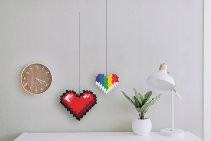 klocki-plus-plus-puzzle-by-numbers-serce-250el